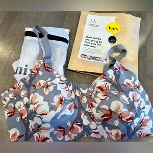 KNIX V Neck Evolution Bra - Size 7